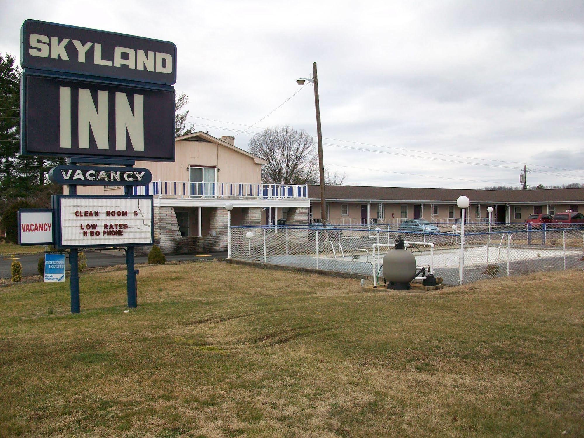 Skyland Inn - Bristol Hilander Park Extérieur photo